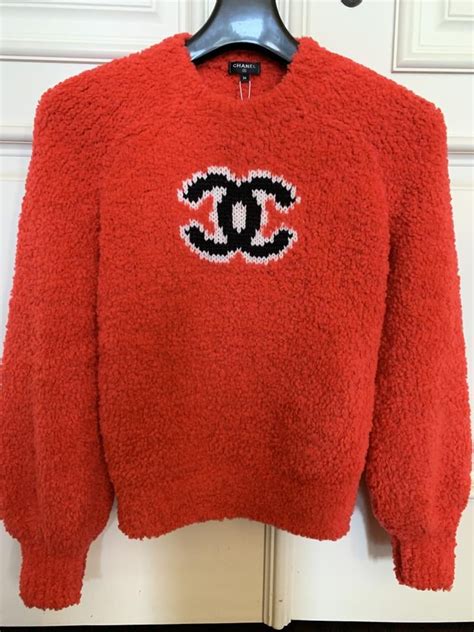 chanel pullover 2019